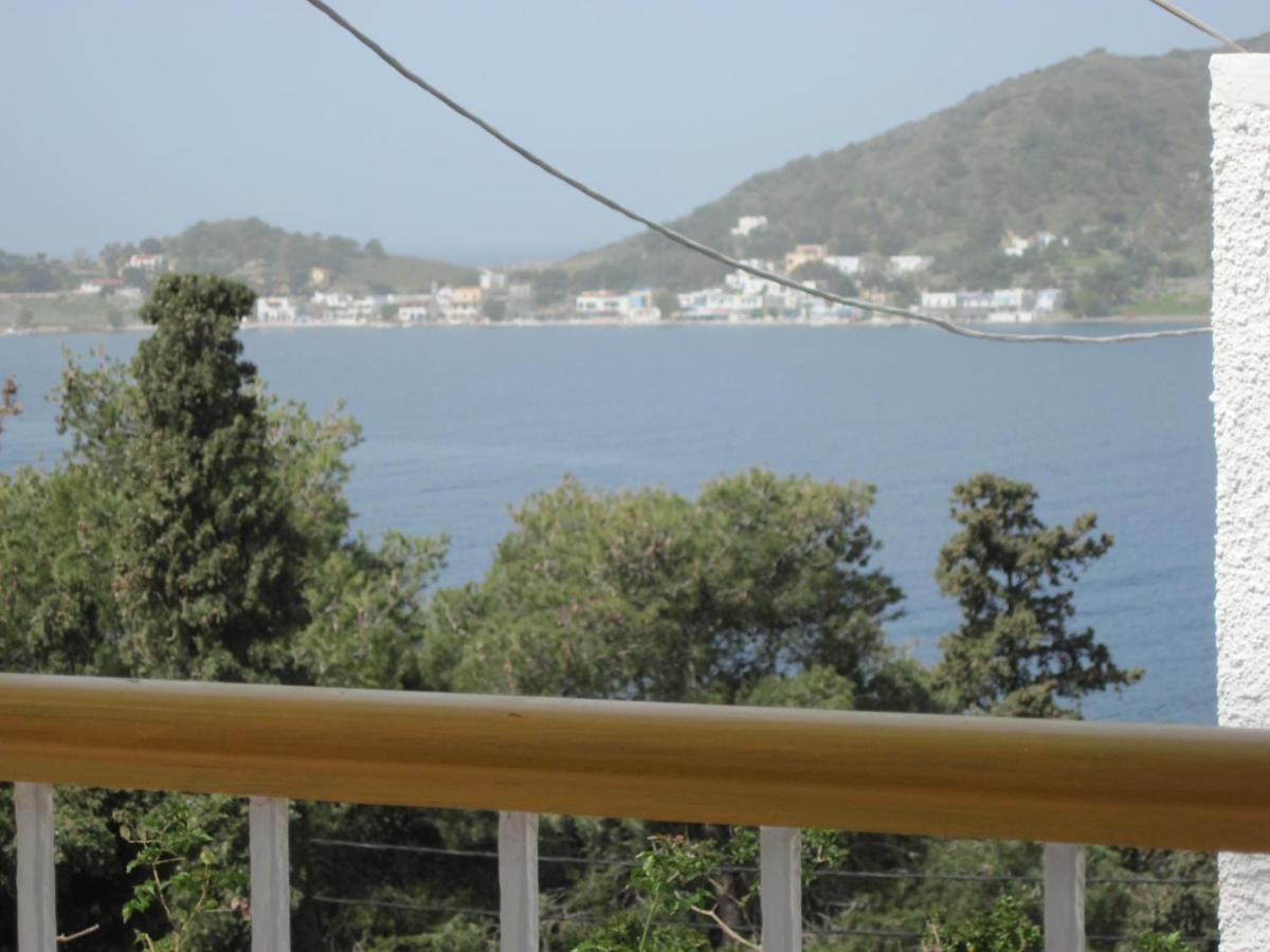 Tatsis Apartments Masouri Exteriör bild