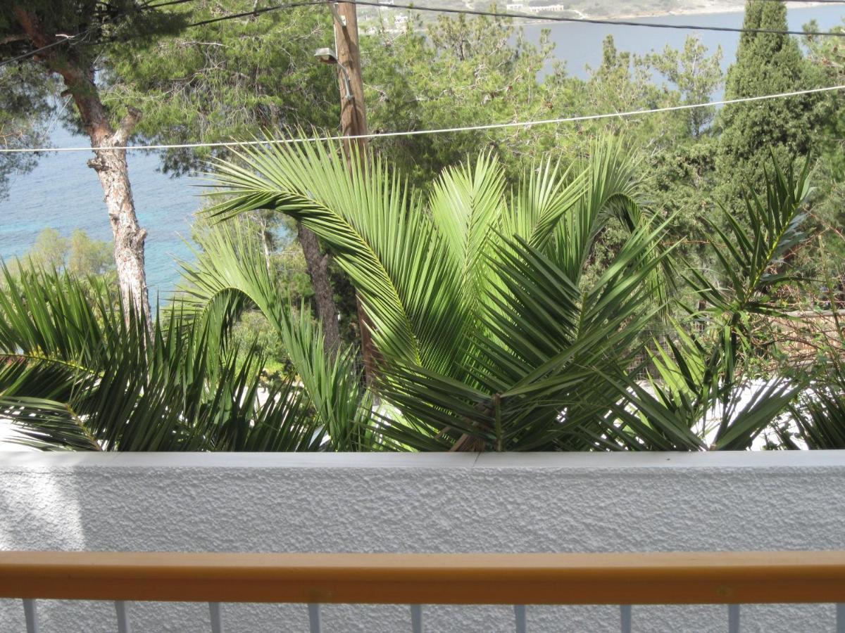 Tatsis Apartments Masouri Exteriör bild