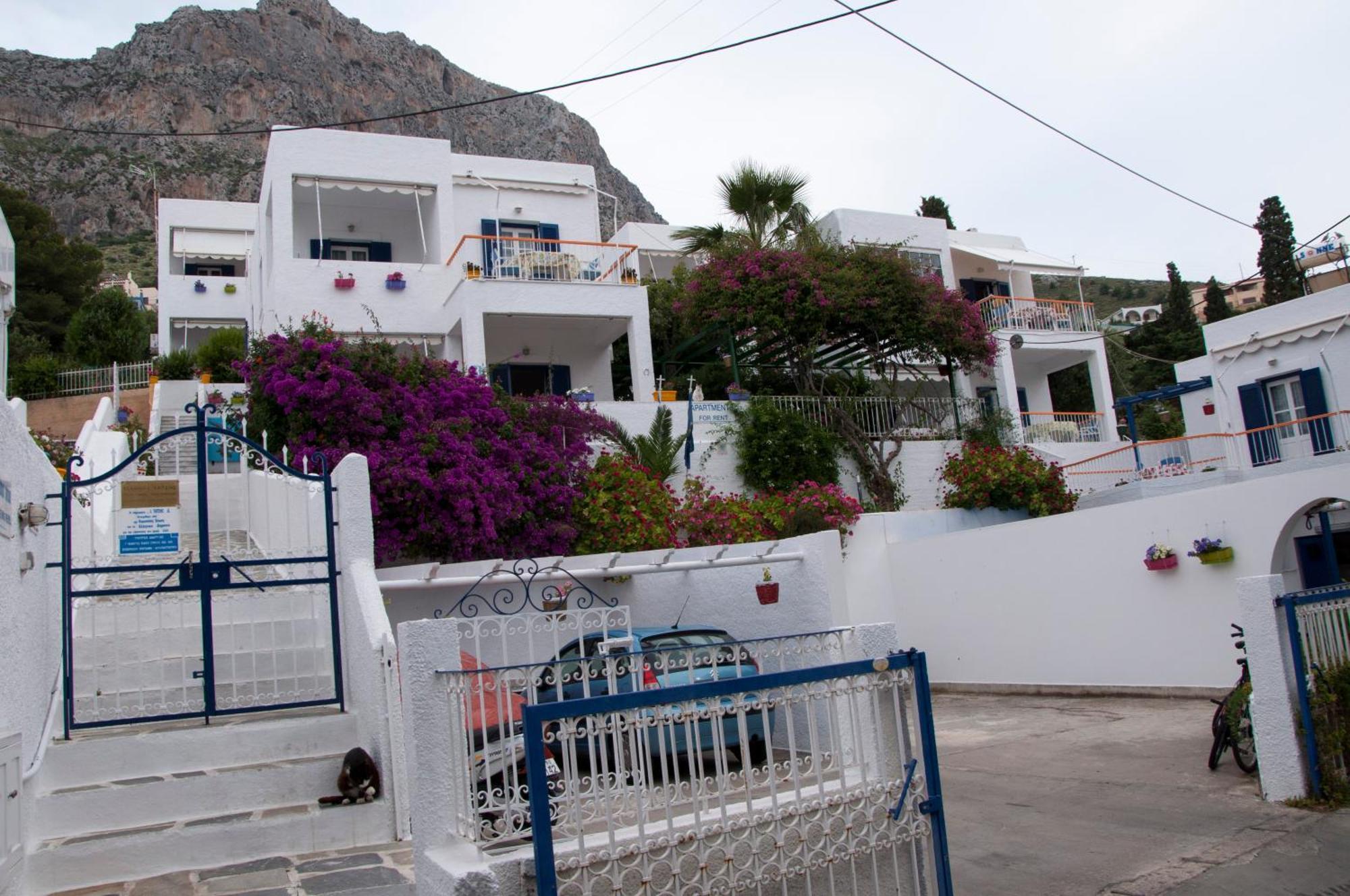 Tatsis Apartments Masouri Exteriör bild
