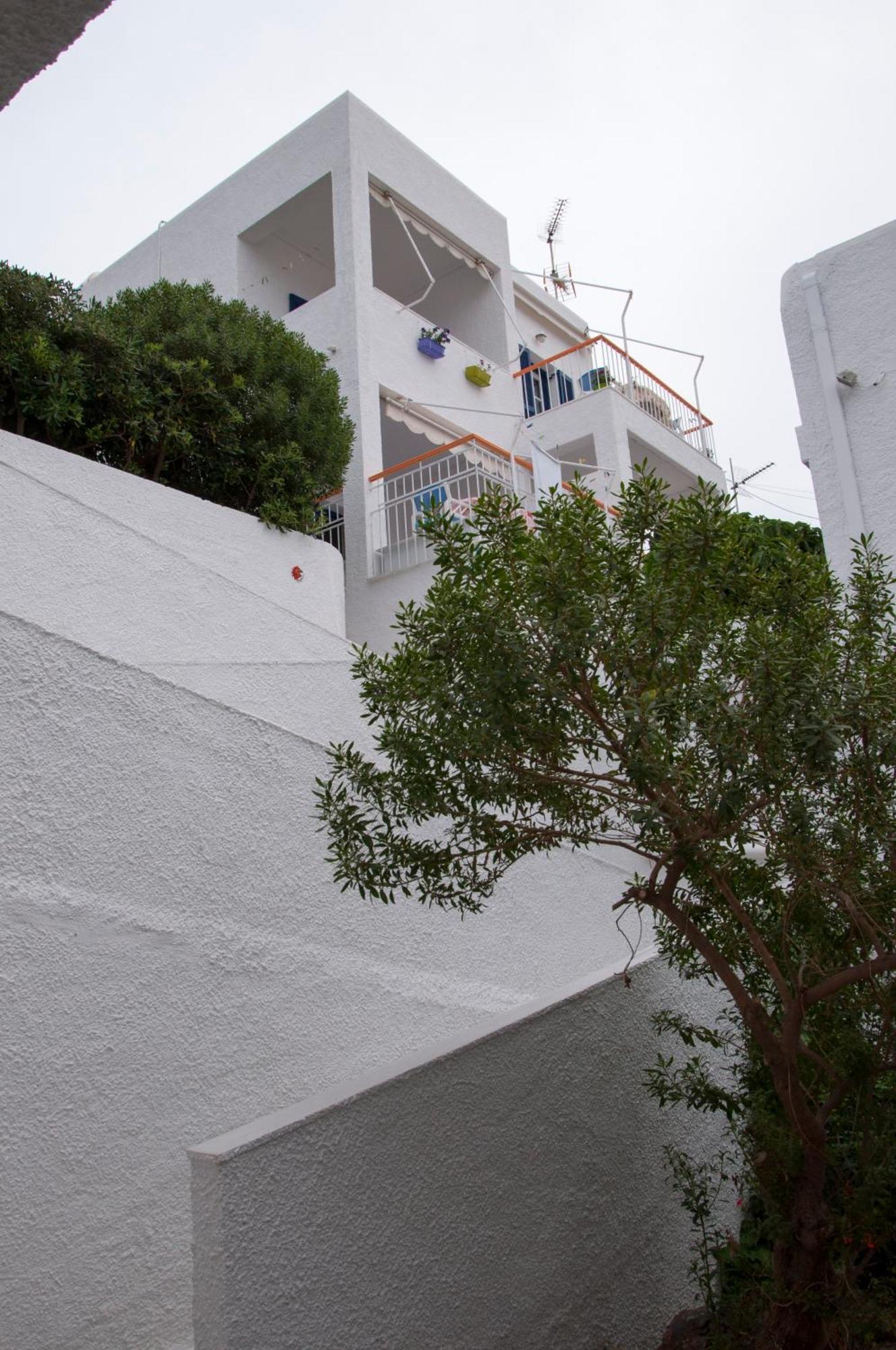 Tatsis Apartments Masouri Exteriör bild