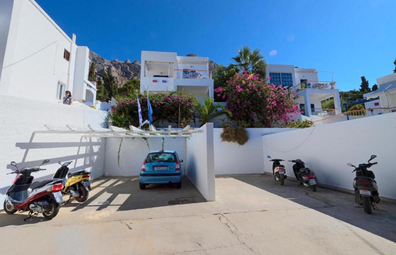 Tatsis Apartments Masouri Exteriör bild